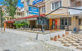 Yade Apart Pension